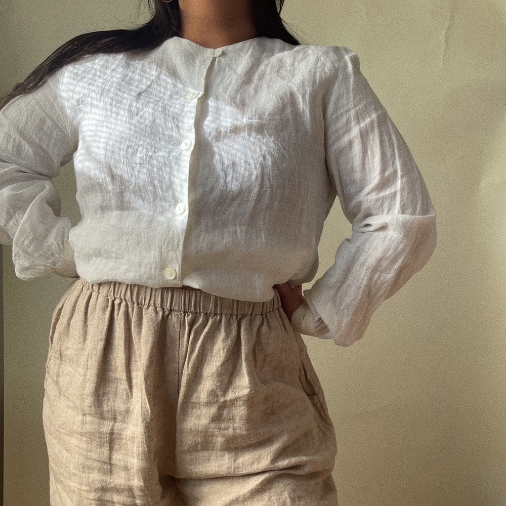 Linen Button Up -SOLD- - Picture 4 of 4